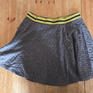 Princess Vera Wang Charcoal and Yellow Patterned Skirt